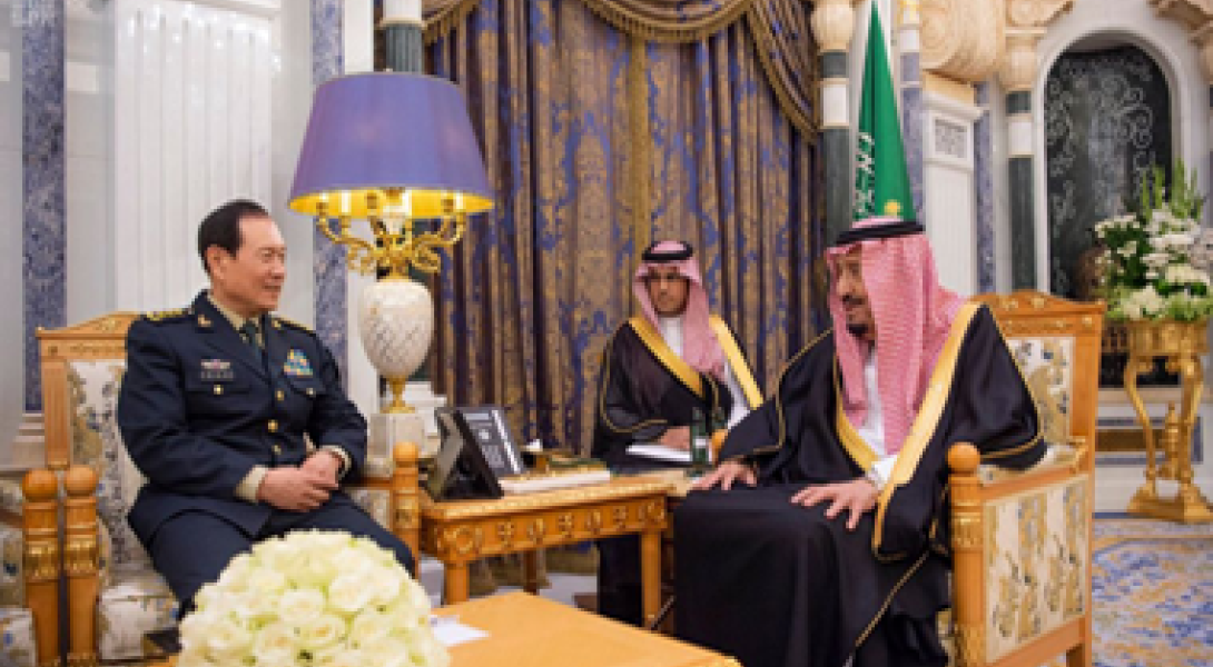 Custodian of the Two Holy Mosques Receives Chinese Defense Minister