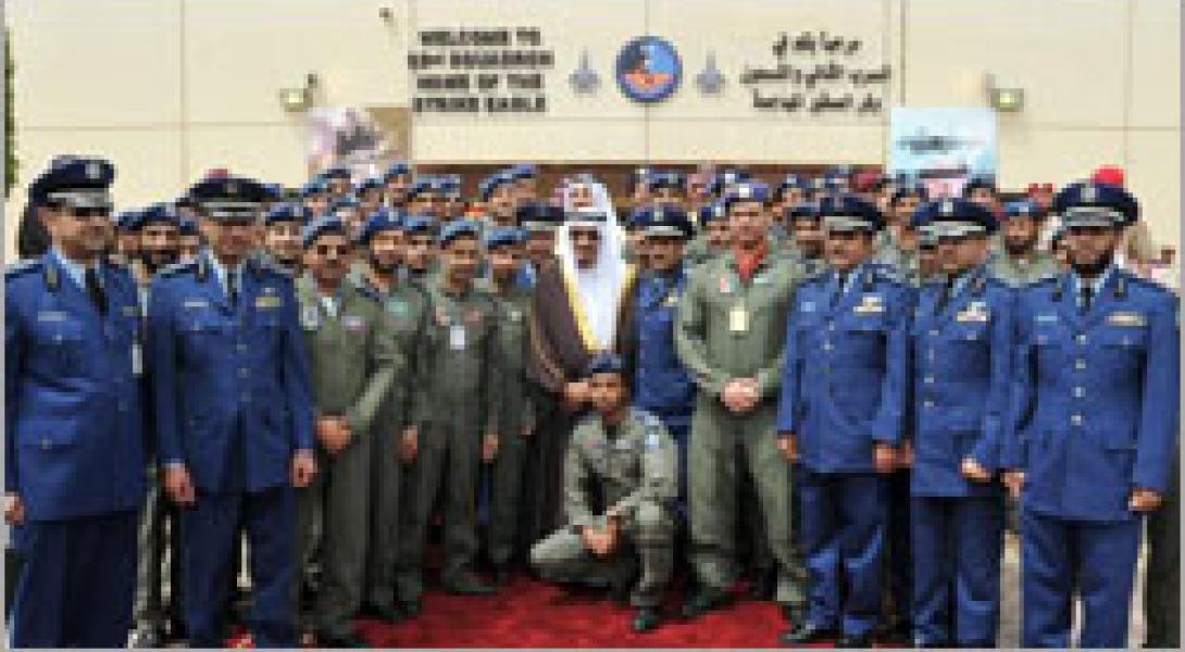 وزير الدفاع يتفقد قاعدة الملك عبدالعزيز الجوية بالشرقية والسرب 92 بجناح الطيران الثالث