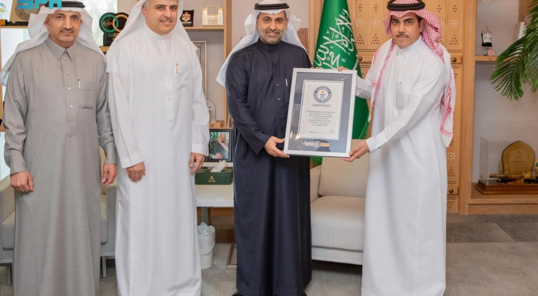 Health Minister Receives Guinness Certificate for Largest Gathering of Type 1 Diabetes Patients in Al-Ahsa